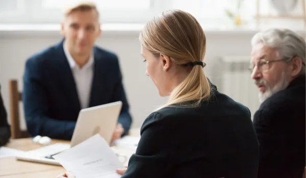 В России заработает реестр злостных алиментщиков. Что это значит?