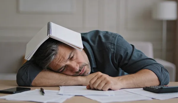 Что такое долговая нагрузка, и как быть, если кредиты стали непосильными