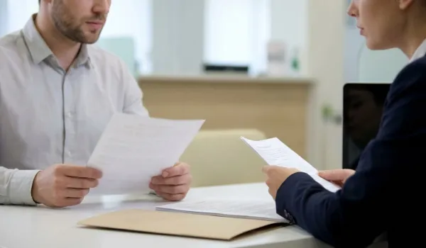 Как банки оценивают вашу кредитоспособность? Узнайте, что влияет на решение!