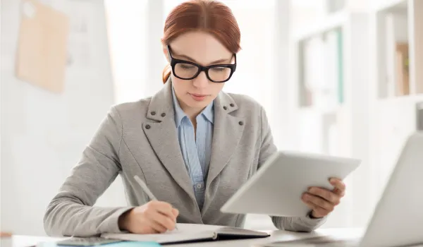 Банкротство физ.лиц в 2025 году: пошаговая инструкция