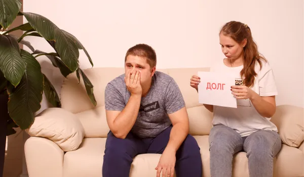 Друг просит взять кредит для него. В чём опасность?