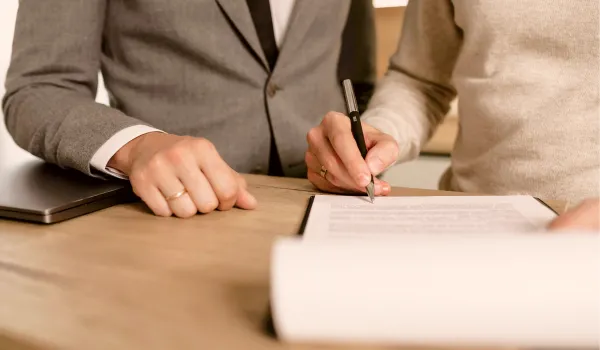 Можно ли списать долги по расписке