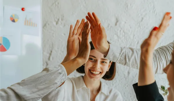 Раздолжнители, кто они. Можно ли верить их обещаниям.