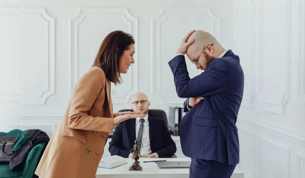 Суд прошел, а долги остались? Разбираем причины